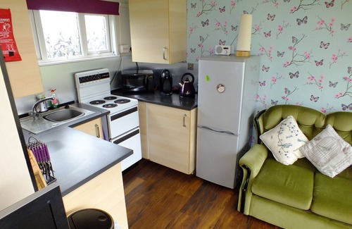 Stalham Chalet De Ski | Norfolk Broads, Stalham Chalet, pour 4 + 2 personnes, chiens, piscine