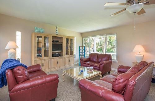 Coronado Shores Maison | North Beach Beauty - Lovely home across the street from the beach. 1814B