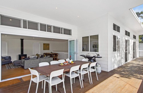 Bendalong Maison | North Bendy Beach House située en face de Flatrock Beach et de Dee Beach.