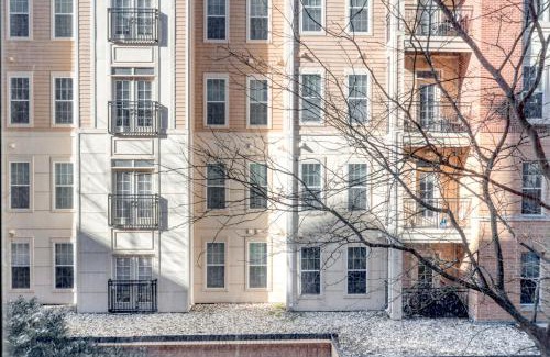 North Bethesda Appartement | North Bethesda 1br w wd pool gym nr Metro WDC-609