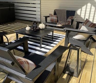 Jose's Hideaway Maison | NORTH CAPTIVA ISLAND Steps to Private Gulf Beaches Pools Hot Tub Golf Cart
