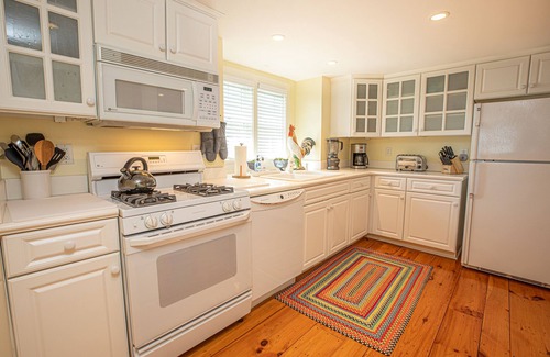 Skaneateles Maison | North Cottage at Hobbit Hollow Farm