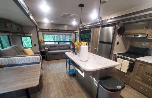Muse Location De VR | Flying Hooves Retreat @ Heaven's Gate RV