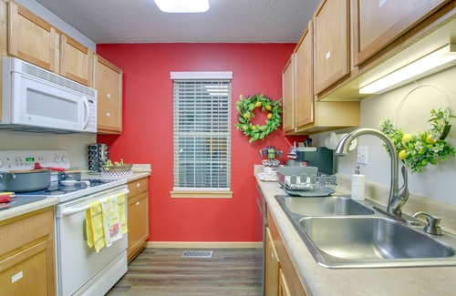 North Liberty Maison | North Liberty Townhome Near U of I + Hospitals!