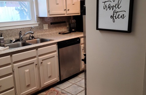 Midland Maison | North Midland: bureau 3/2, cuisine, piscine, patio