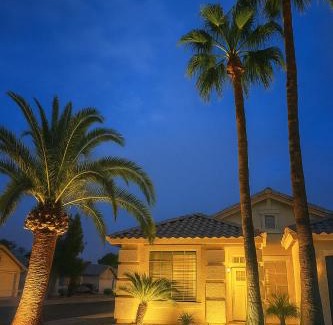 Paradise Valley Village Maison | North Phoenix At Your Fingertips