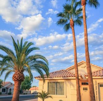 Paradise Valley Village Maison | North Phoenix At Your Fingertips