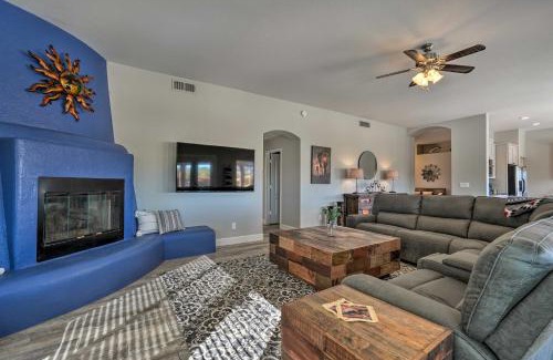 Desert Hills Maison | North Phoenix Desert Gem with Yard and Hot Tub!