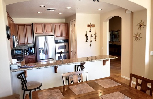 Troon North Maison | North Scottsdale Tranquil Luxury in Stonedge on the Troon North Golf Course