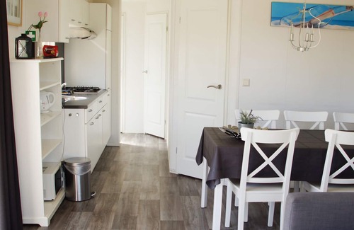 IJmuiden Chalet De Ski | North Sea Chalet