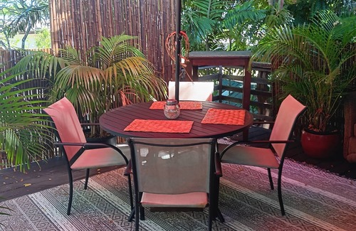 Waialee Maison | North Shore Getaway w/ Ocean Views steps to Beaches and Surf