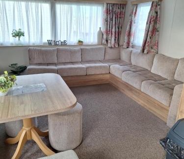 Skegness Station Balnéaire | North Shore Skegness, 3 Bedroom 2 Bathroom Sleeps 8