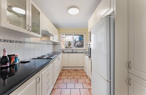 Cremorne Maison | North Shore Spacious 2BR Home in Cremorne