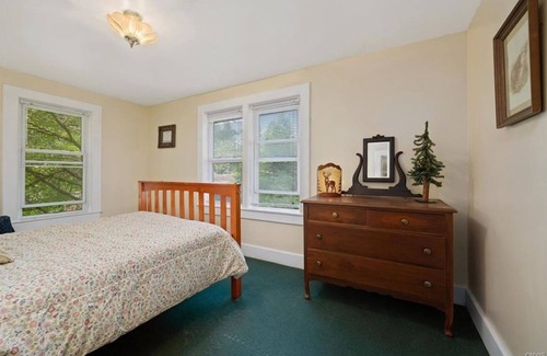 Inlet Maison | Northern Lights Lodge -In the heart of downtown Inlet