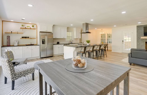 Northport Maison | Northport Game Day Getaway: 5 Mi to University!