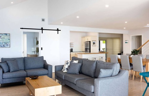 Mollymook Beach Maison | Northstar on Mollymook Beach