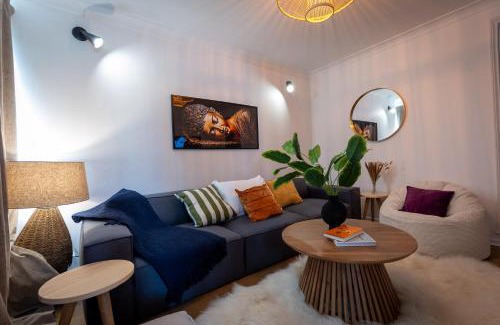 Norwich Maison | Norwich - House - Sleeps 7 - Parking - Garden