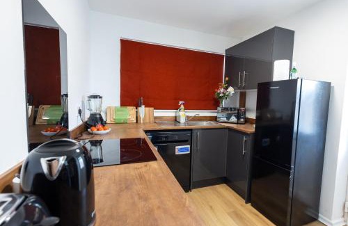Norwich Maison | Norwich - House - Sleeps 7 - Parking - Garden