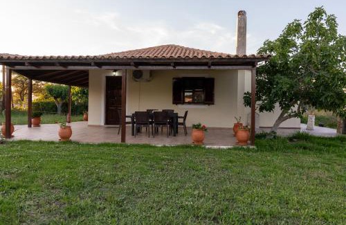 Karpenisi Appartement | Notio Holiday Home in Laganas