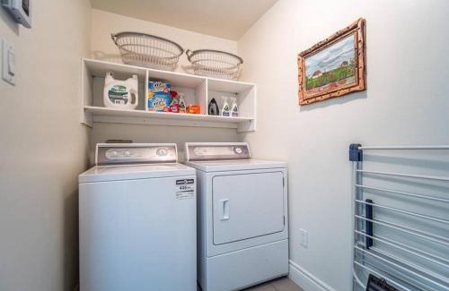 Chateau-Richer Appartement | Nouveau - Bord de fleuve, Mont Sainte-Anne et + !