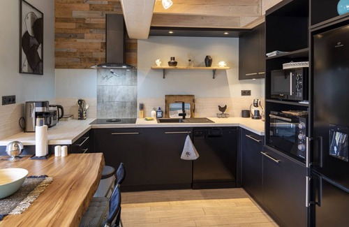 Saint-Porchaire Cottage | nouveau gîte avec terrasse piscine et jardin