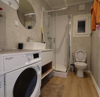 Stropesin Maison | Nový mobilheim (srubového typu)