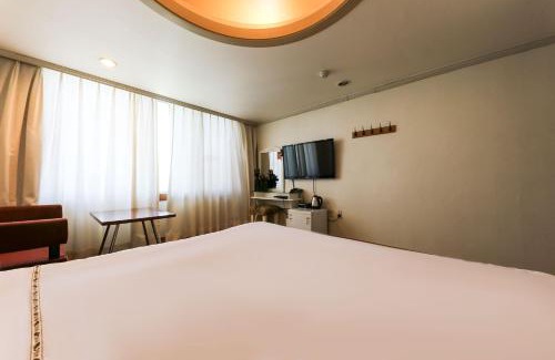Kunip Hôtel | Nova Motel