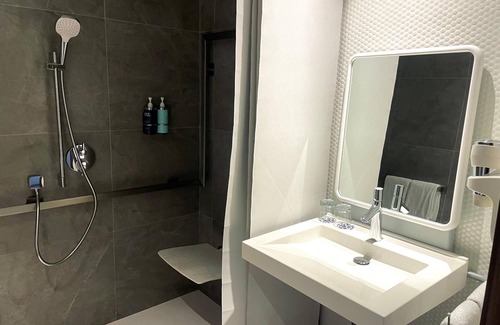 Gombe Hôtel | Novotel Kinshasa La Gombe