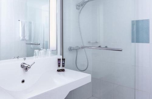 Magny-les-Hameaux Hôtel | Novotel Saint-Quentin en Yvelines