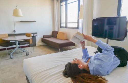 Charonne Hôtel | Novotel Suites Paris Montreuil Vincennes