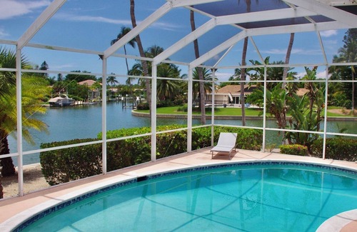 Shell Harbor Copropriété | Apportez votre bateau à cette magnifique île de Sanibel et jouissez du golfe du Mexique.