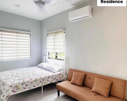 Mersing Chalet De Ski | NoWa Residence Rumah Kuning
