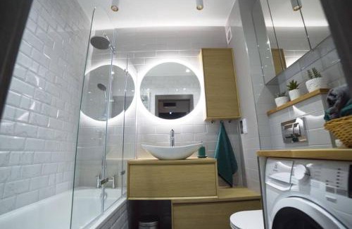 Elk Appartement | Nowoczesny dwupokojowy Apartament Bridget z parkingiem