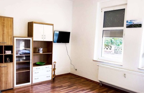 Neupetershain Nord Appartement | NP03 beautiful apartment in Neupetershain with WiFi