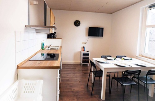 Neupetershain Nord Appartement | NP04 beautiful apartment in Neupetershain with WiFi