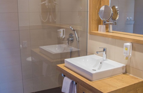 Sankt Maergen Appartement | Nr. 10, 22 - Ferienwohnung mit Balkon/Terrasse