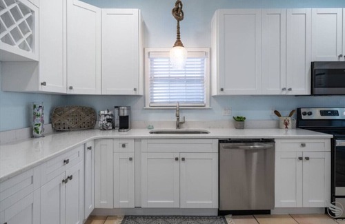 Historic District Maison | NSB Oasis: Private Pool Retreat