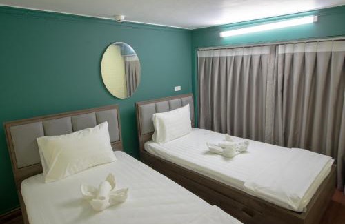Hang Buom Auberge | NT Old Gate Hostel