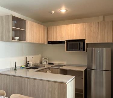 Nong Bon Appartement | Nue Z-Square Suan Luang Station - Cozy 2BR Condo, Pool&Gym, Near Suan Luang Station