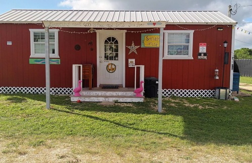 Camp Wood Cabine | Nueces Nook - Cabin #6