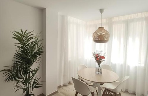 La Malagueta Appartement | Nuevo Apartamento en Málaga Centro