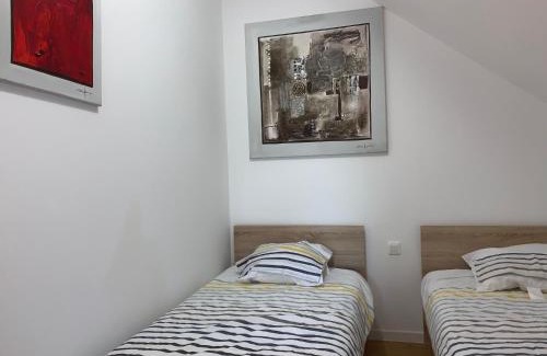 Sarreguemines Appartement | Nuit des étoiles gîte avec piscine et SPA communs