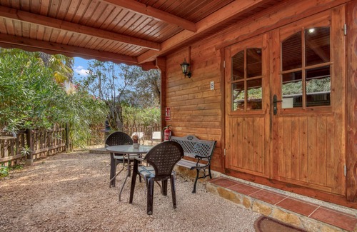 Benicolet Appartement | Null 'Entre Viejos Olivos 8' avec vue sur la montagne, piscine partagée et climatisation