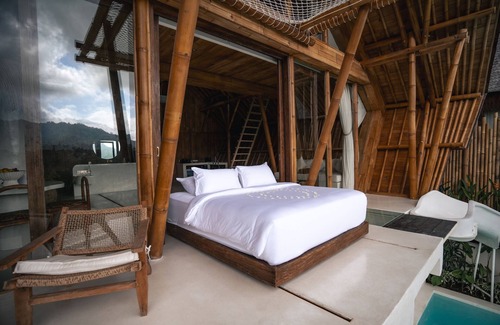 Wisma Kerta Villa | NUMA Bali Hotel - Villa Santai
