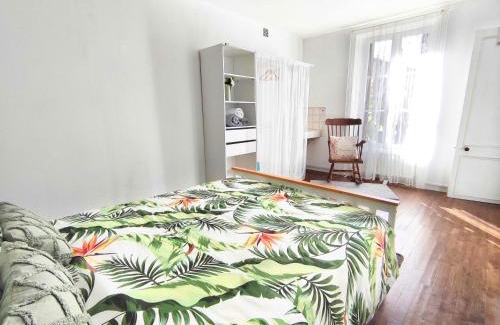 Le Dorat Appartement | Number 22 - Le Dorat - Apartment One with garden & free parking