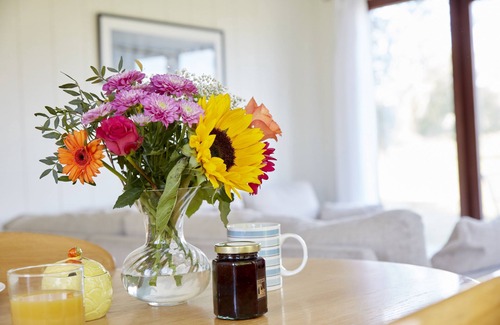 Frome Cabine | Nunney Lodge, a rural retreat on the outskirts of Frome, near Longleat Safari Park and Bath!