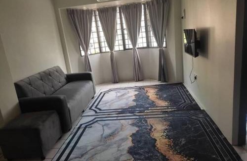 Sungai Buloh Appartement | Nur Homestay Permai Damansara Damai