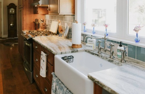 Tallahassee Autre | Nutbird Hill Farm: Charming 2-bed cottage in historic red hills of Tallahassee.