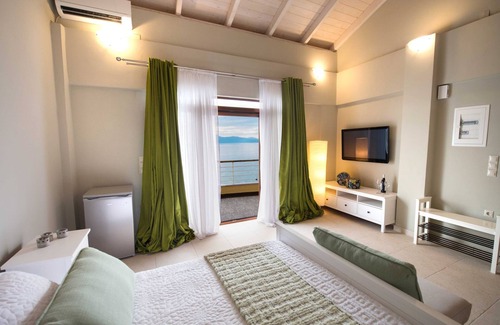 Nikiana Maison | NV Seafront Studios AV Properties
