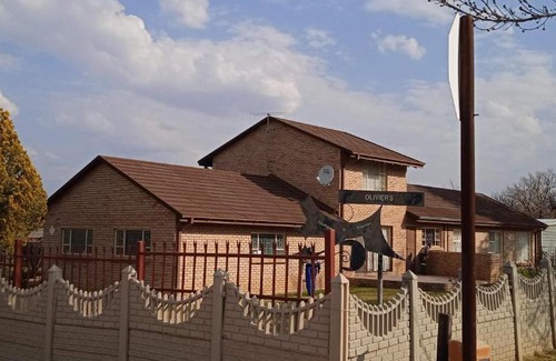 Kestell Lit Et Petit-Déjeuner | Nyathi Bed & Breakfast